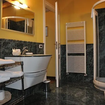 Piazza Nova フェラーラ