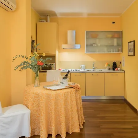 Alojamento de Acomodação e Pequeno-almoço Piazza Nova 4*