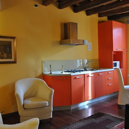Piazza Nova Bed and breakfast