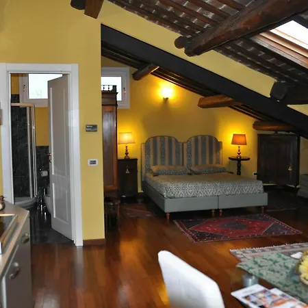 Bed & Breakfast Piazza Nova Ferrara