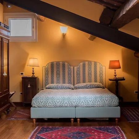 Piazza Nova Bed and breakfast