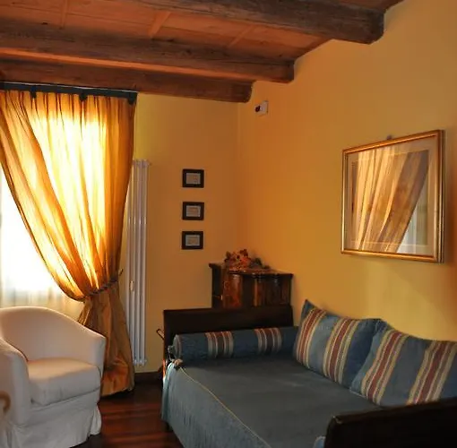 Piazza Nova B&B 4*